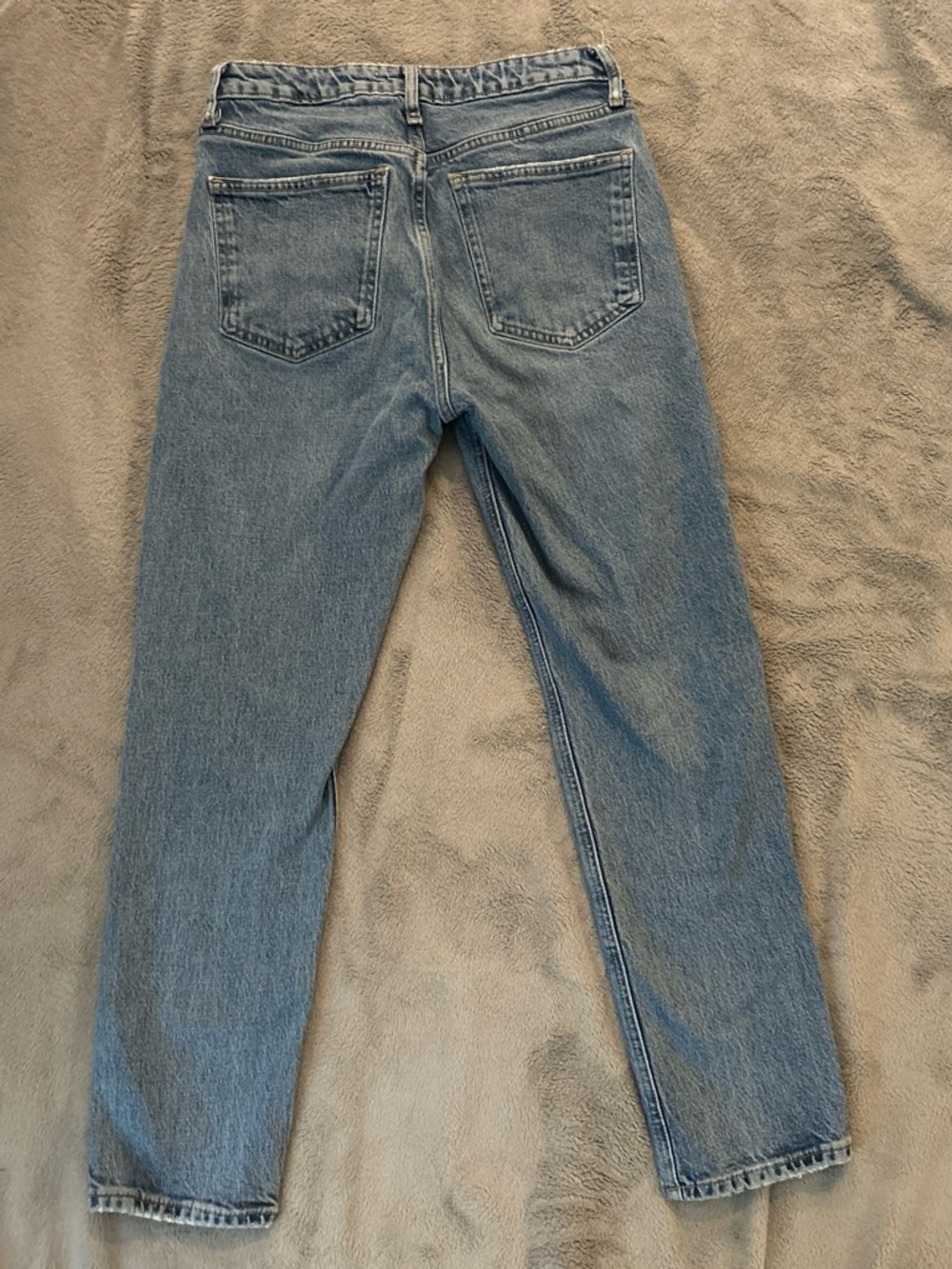Zara Light Blue Denim Jeans with Branded Button - Picture 3 of 6